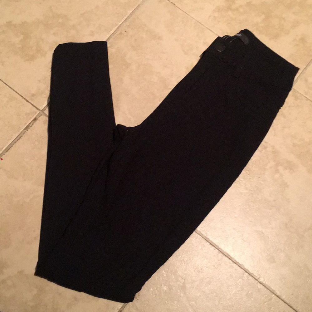 🆓 Super stretch black pants